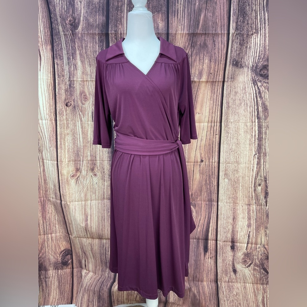 Talbots petites short sleeve collared V-neck surplice purple stretchy dress 12P